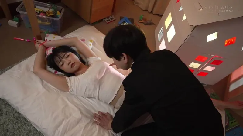 Trả thù anh trai thường xuyên bắt nạt bằng cách đụ eny anh ấy